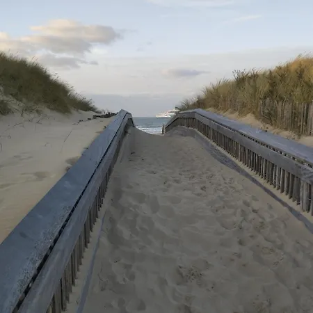 Le Clos Des Mouettes לינה וארוחת בוקר קאלה