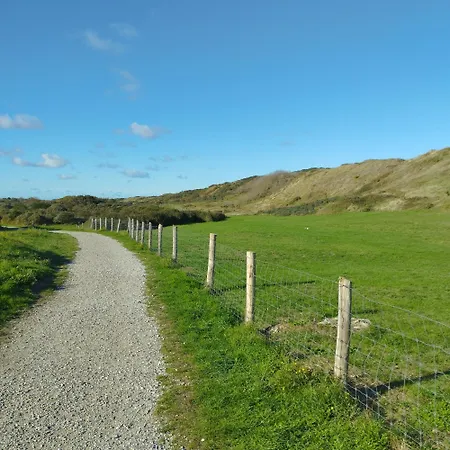 Le Clos Des Mouettes לינה וארוחת בוקר 3*